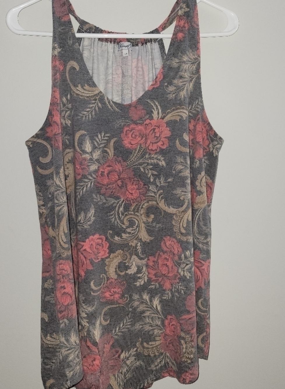 *4 for $30* VINTAGE Style Floral Tank Top